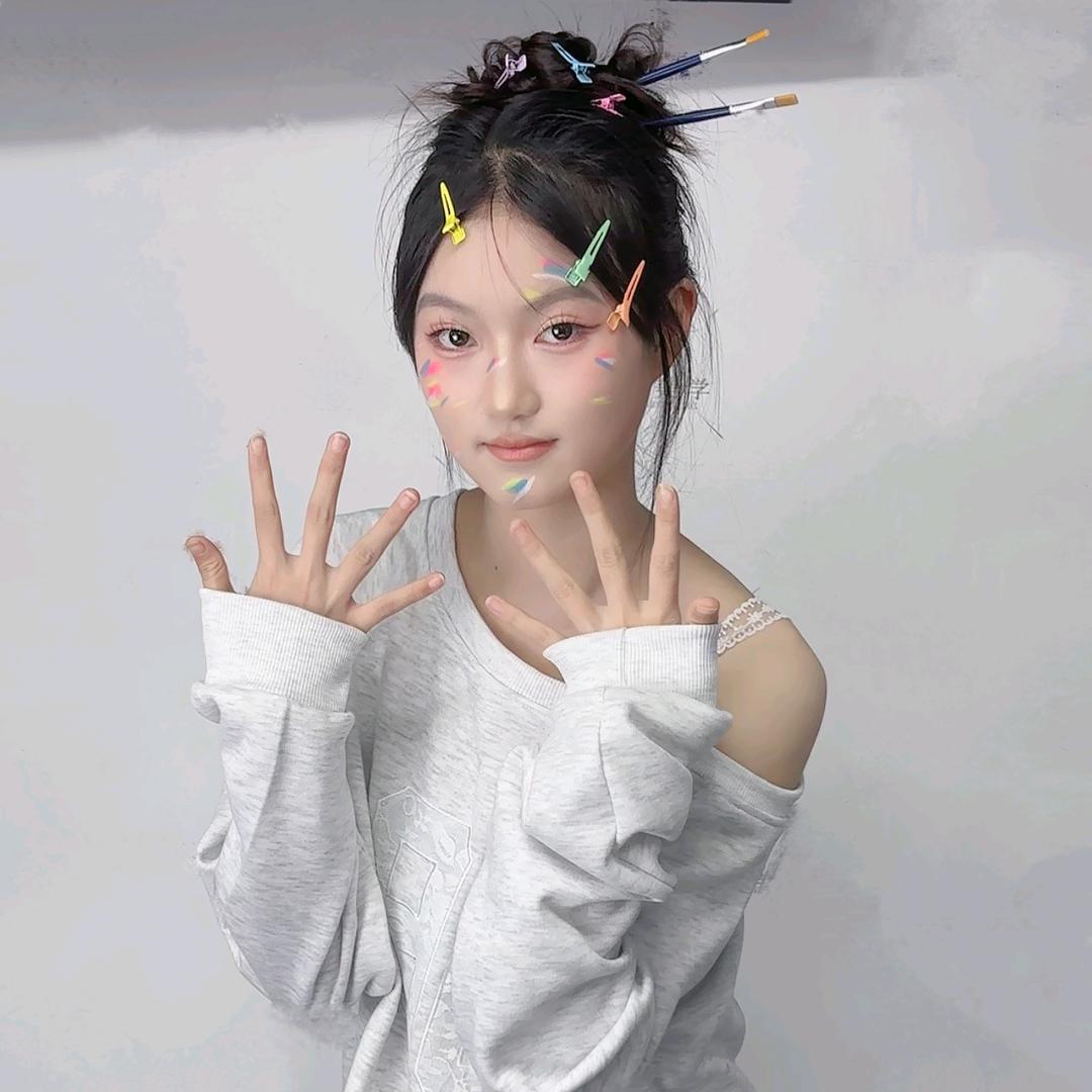 化妆造型师-小敏