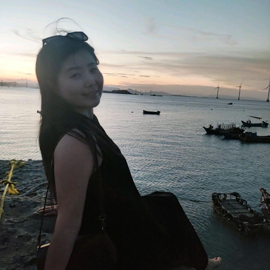 Liu  敏