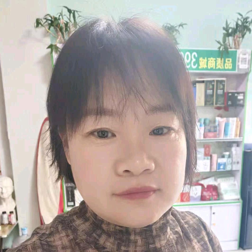 小莉