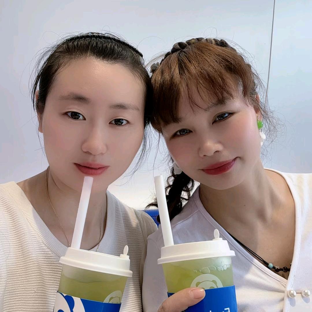 娅盼君