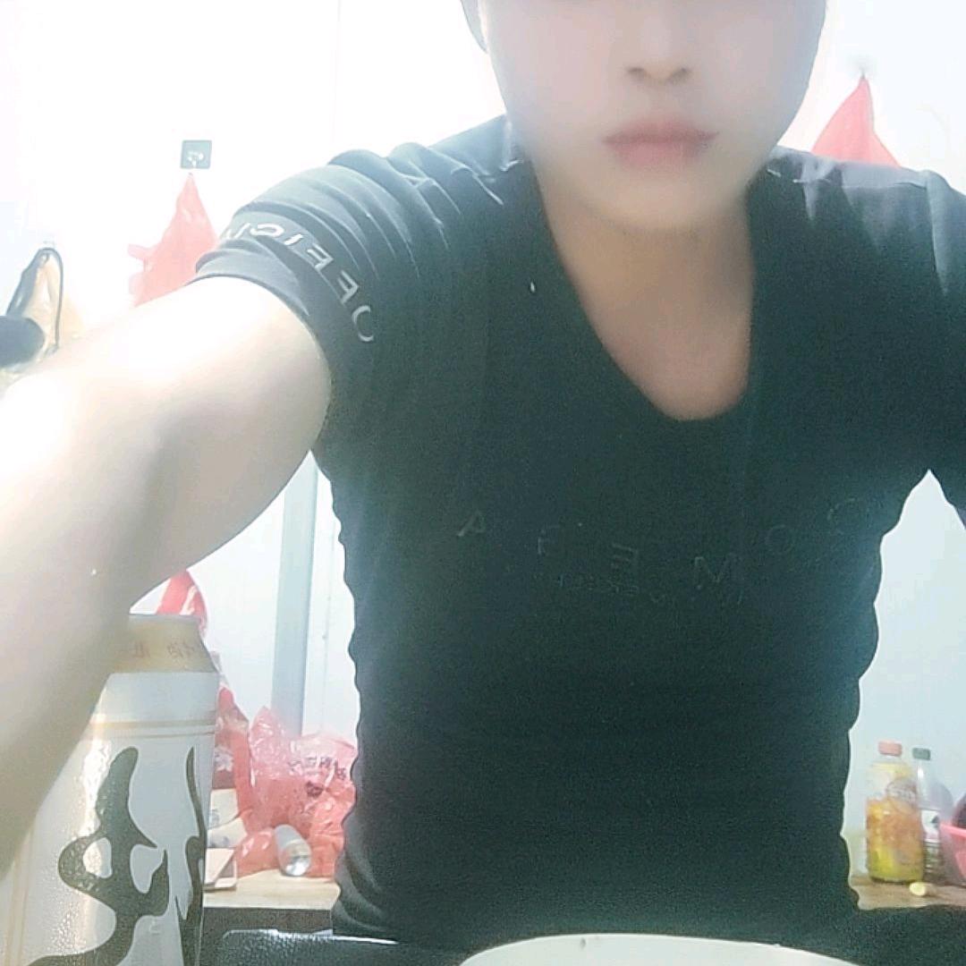 黄龙是一个单身