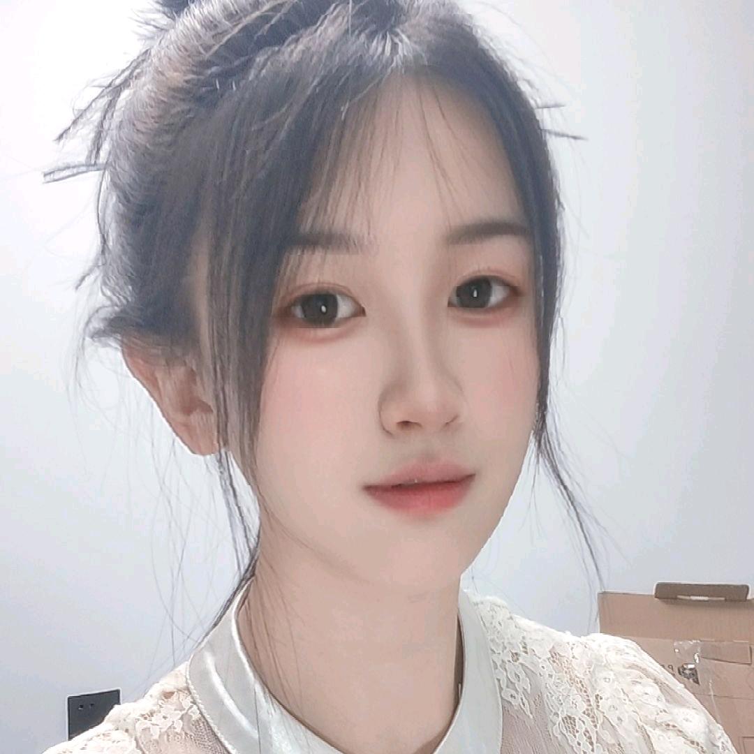 青依