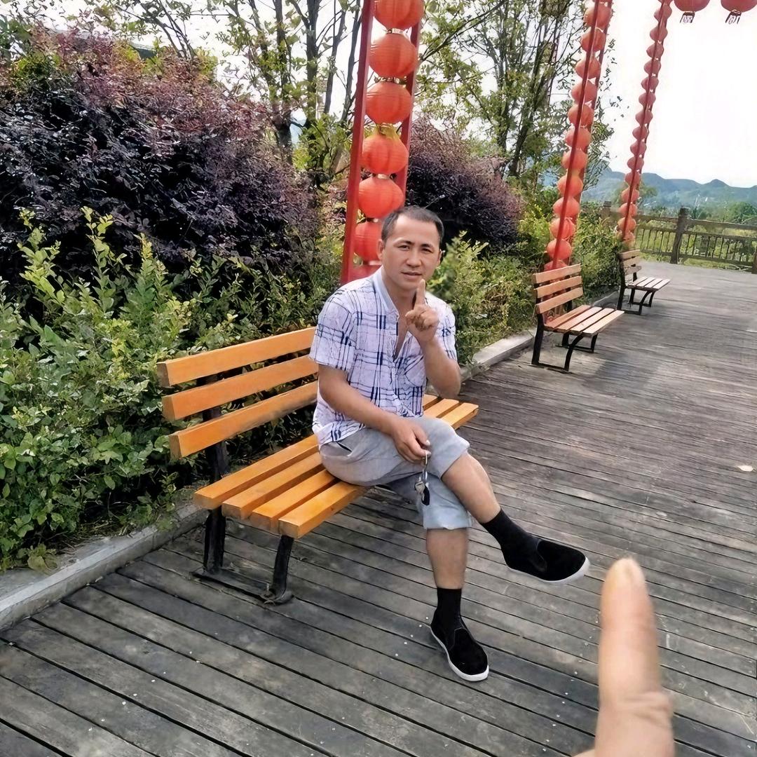 崇尚永恒的爱，真心寻缘