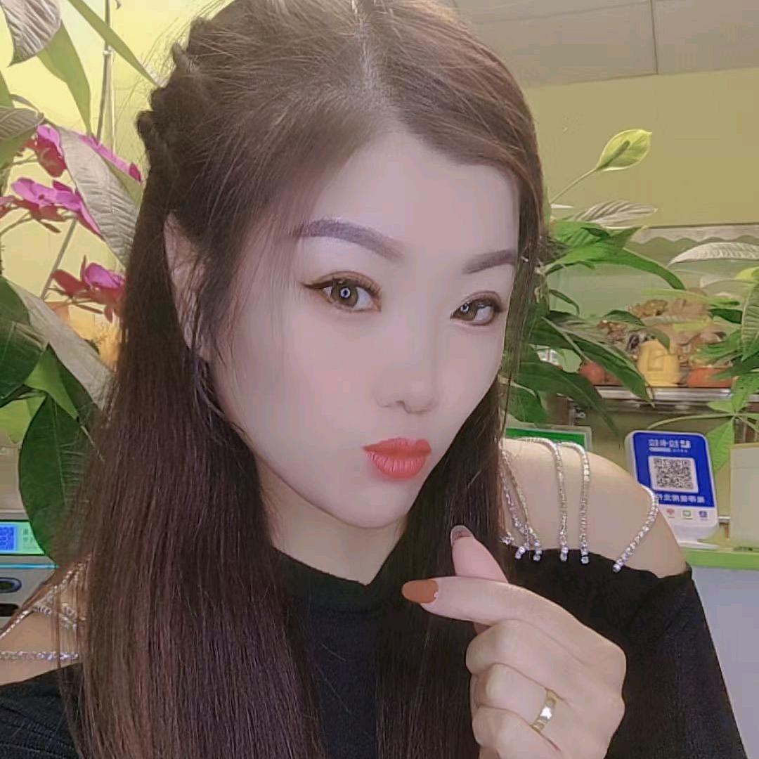小雀禧老板娘