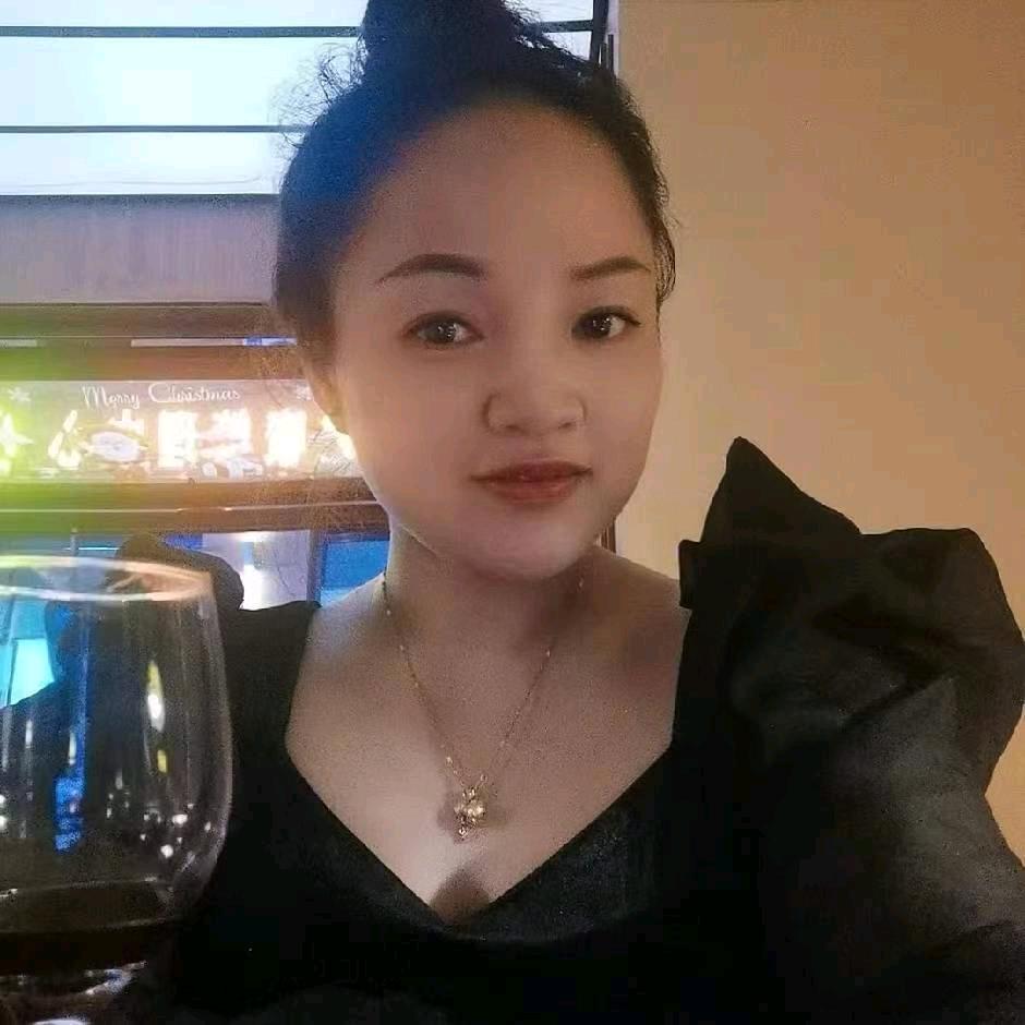 @百色笑笑姐