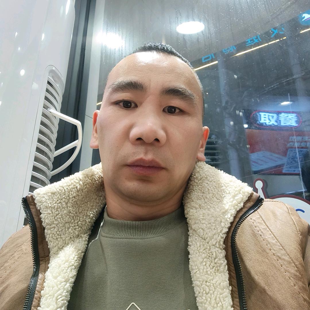 启 冉