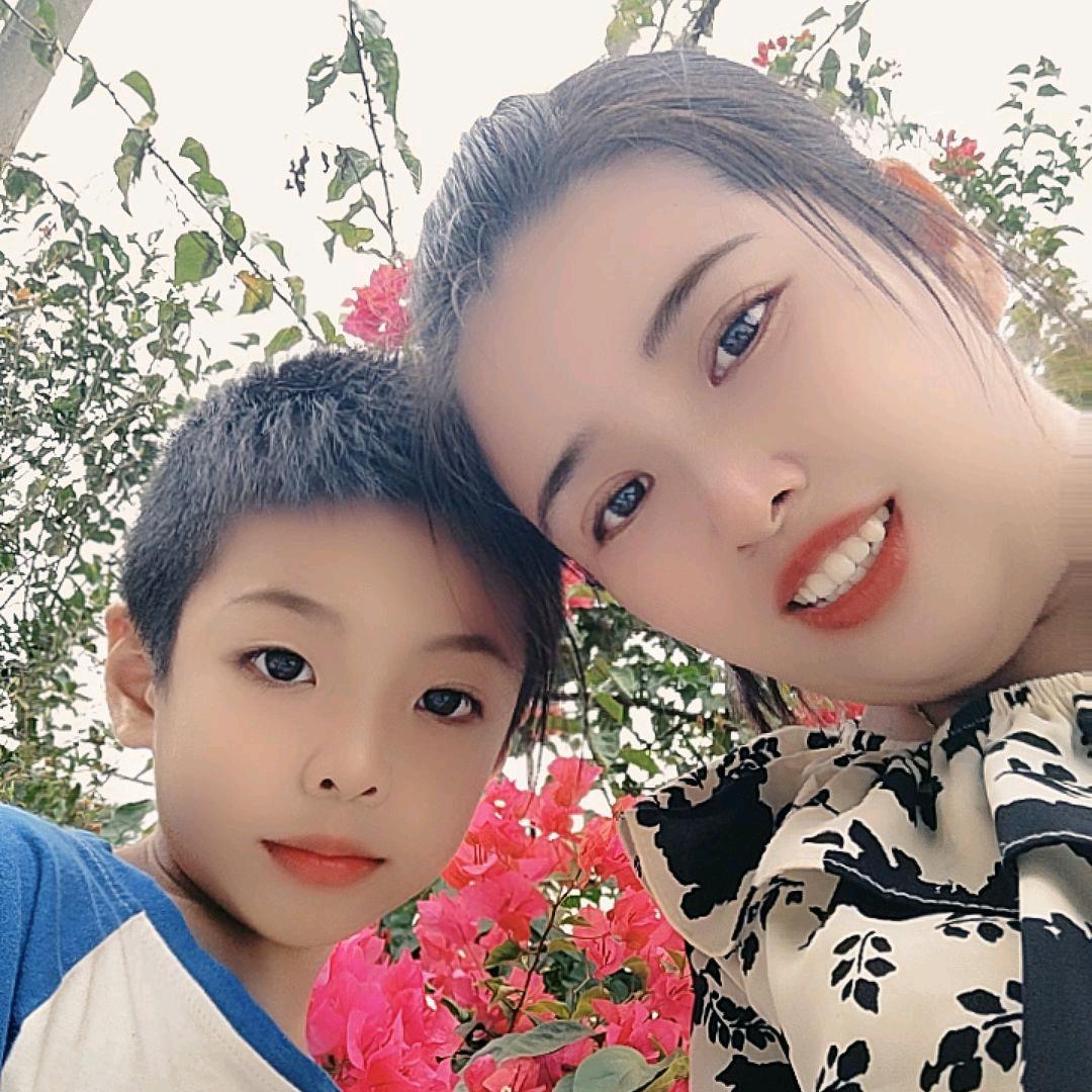 小辣椒🌶️🌶️