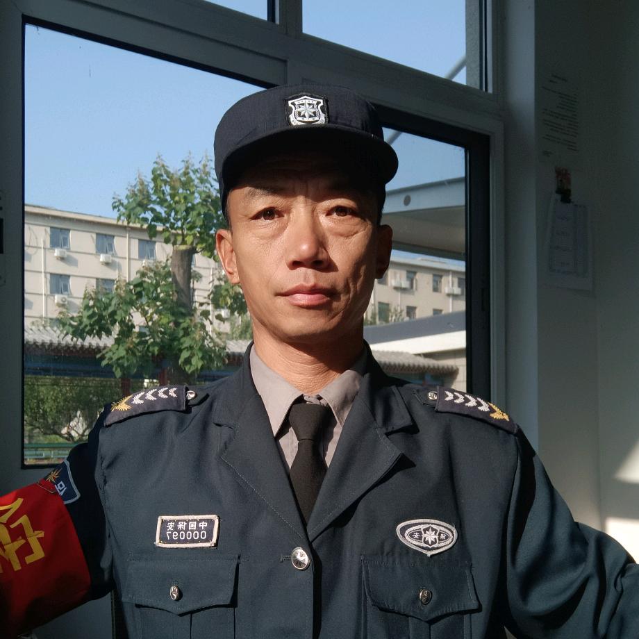超级帅哥