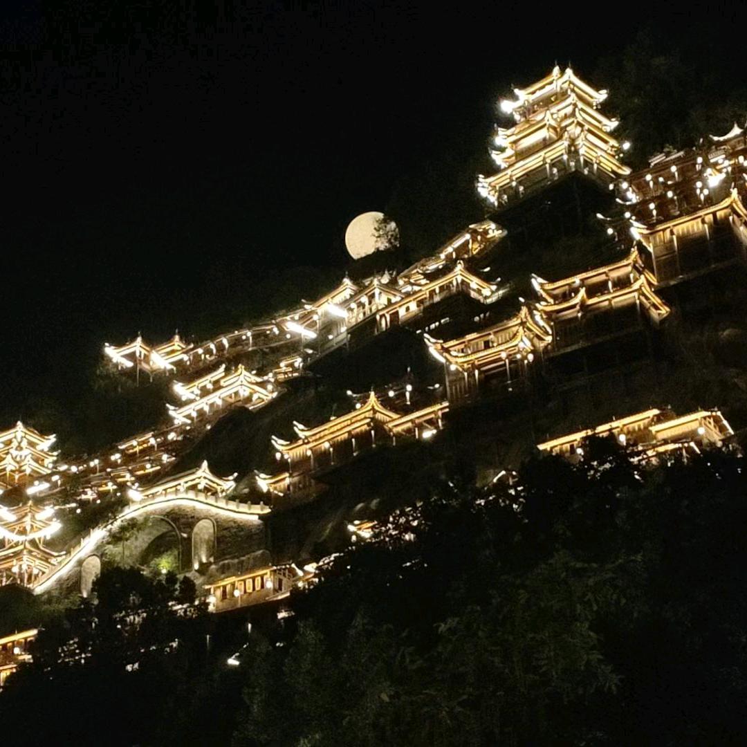 ღ᭄ꦿৡ封心锁爱ℒℴ🌼拒聊