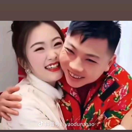 爱🌻⁶¹⁸🌻