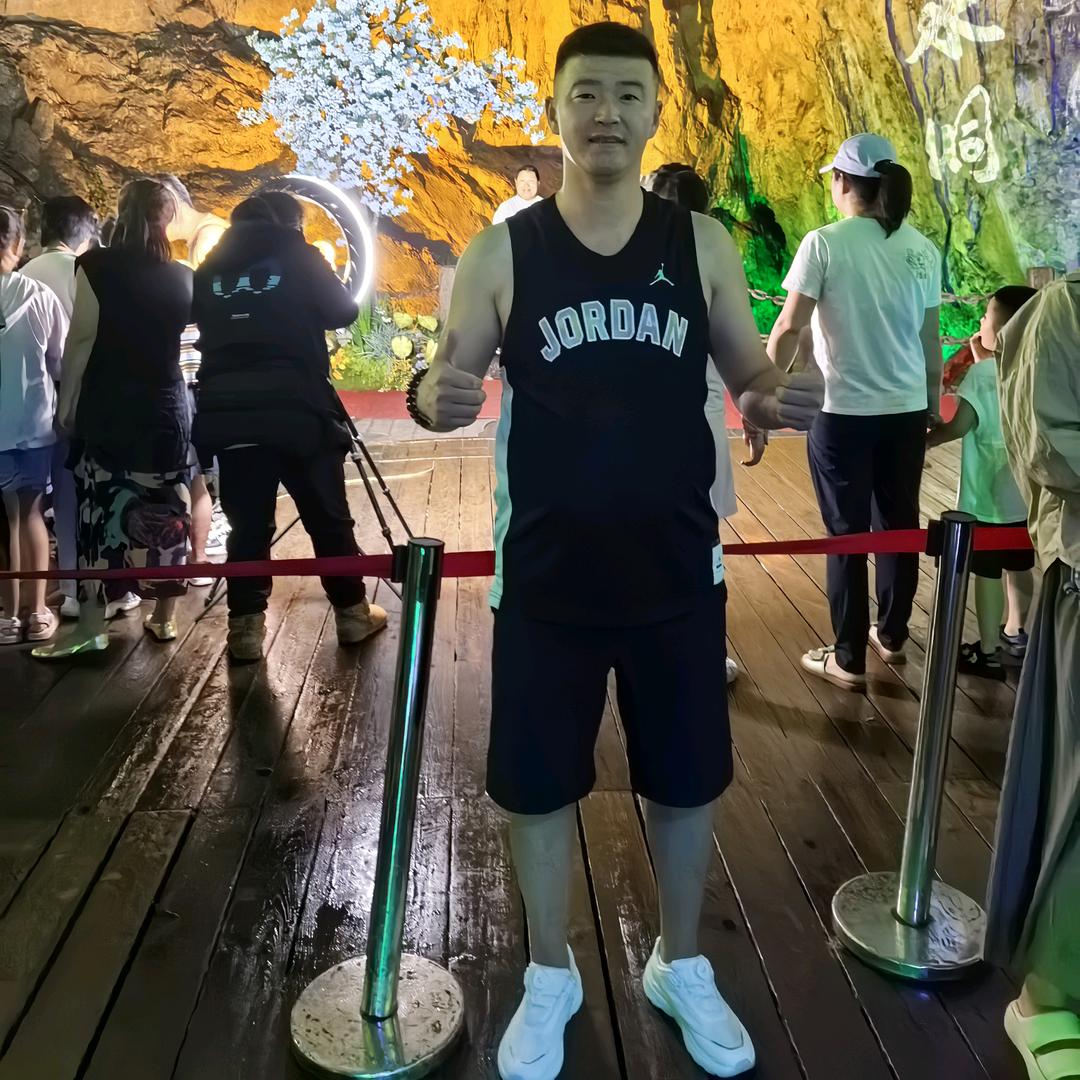 （Li）成龙