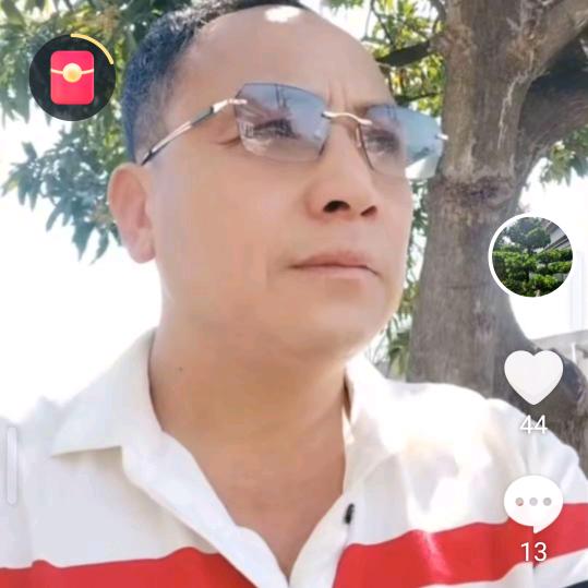 曲中人A