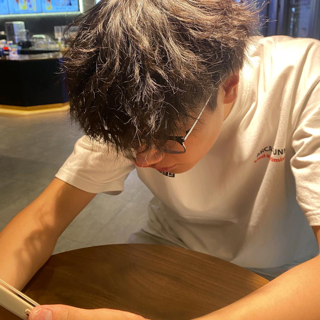 眠洛湖 （数码咨询 巅峰极速）