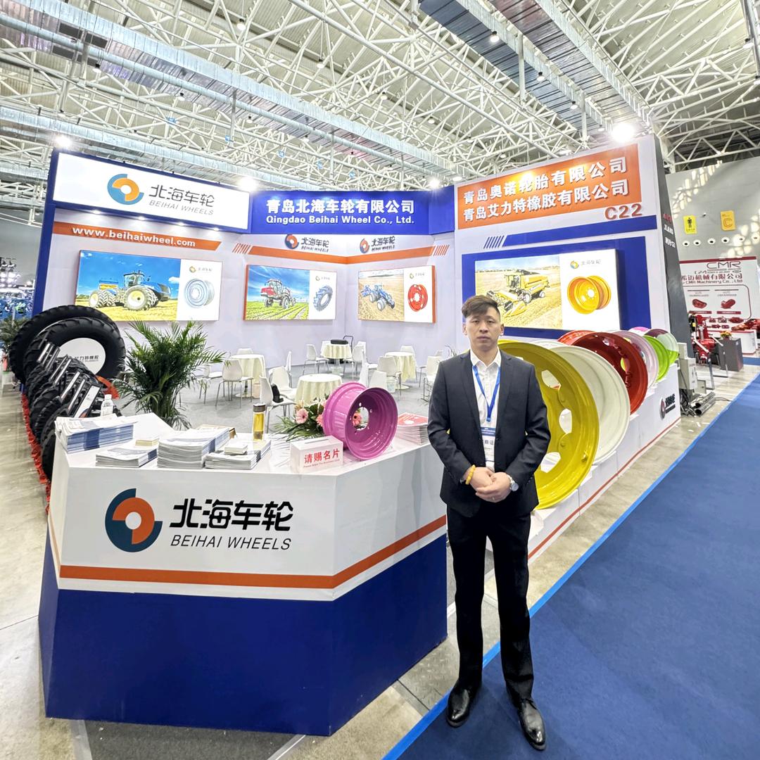 MUMU@【小四哥】