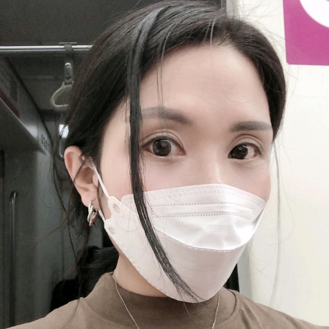 是莹莹吖