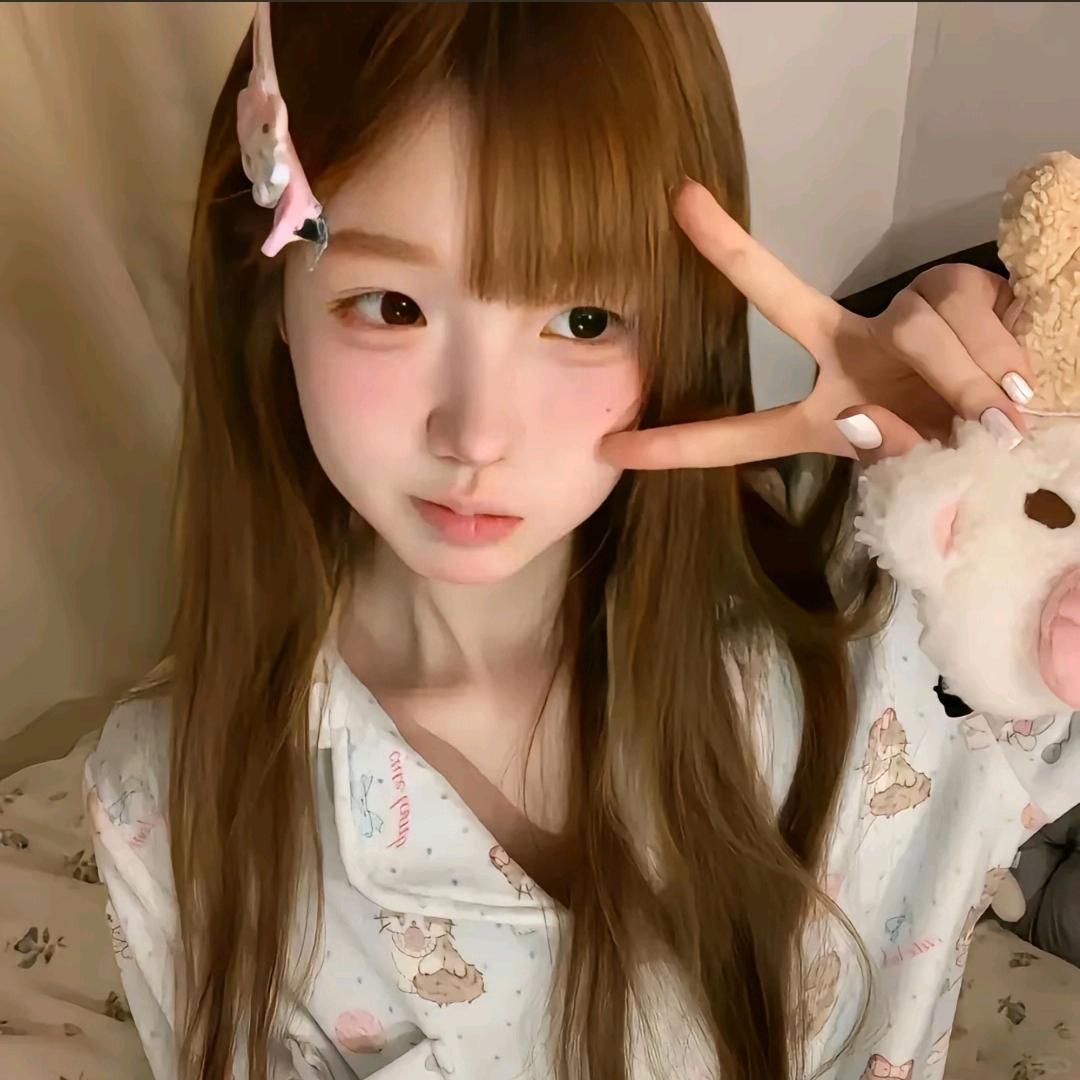 栢.