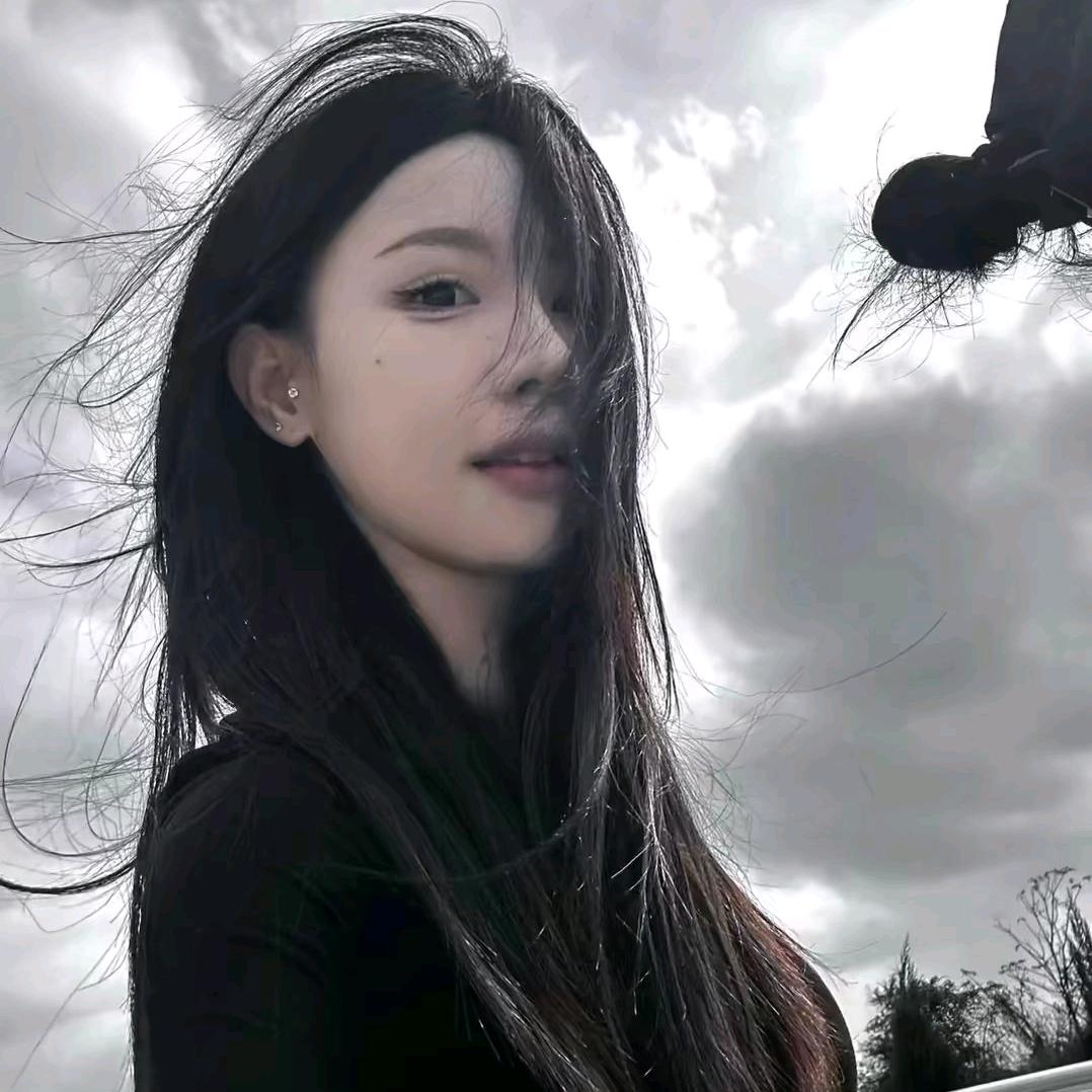 菜菜子-香菜