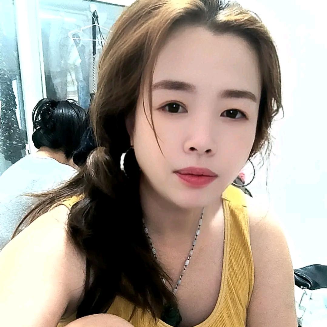 梅子，，，单身