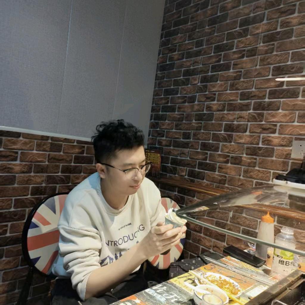 胡一菲砸鱼缸救曾小贤