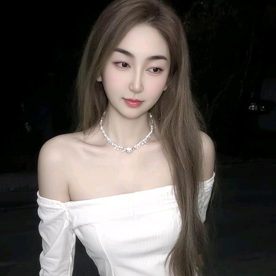 假装很快乐