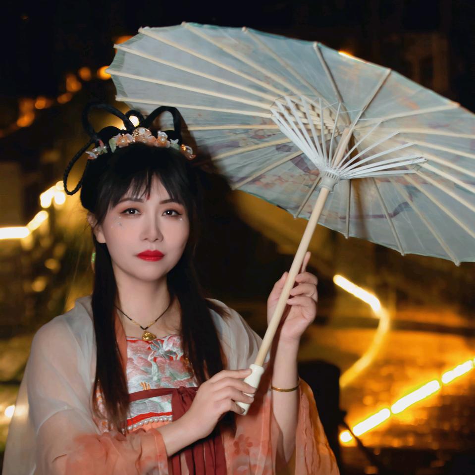 确山一号客服（橱窗有好物）