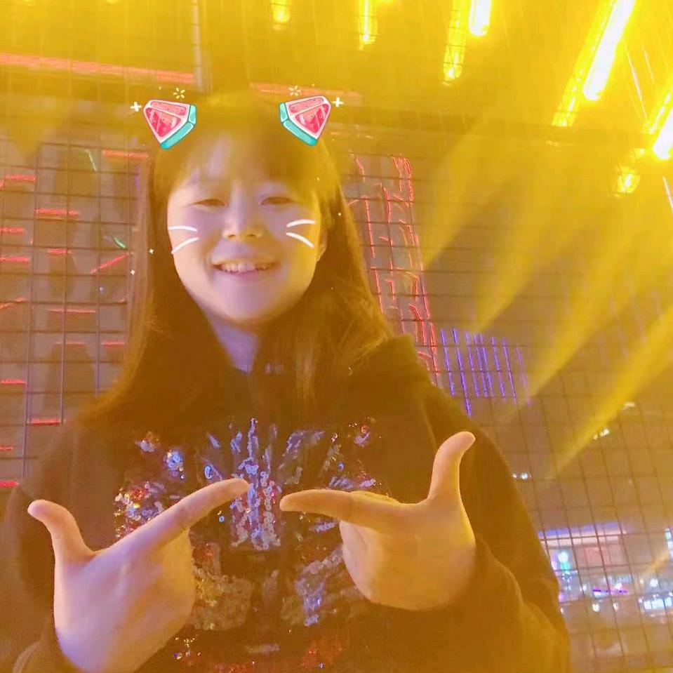 做广告的小杨。