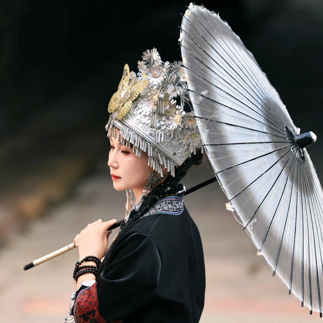燕子👑