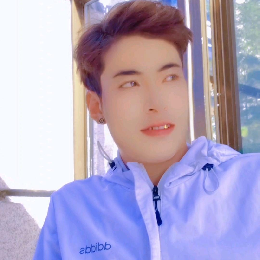 老子脾气你不懂✨