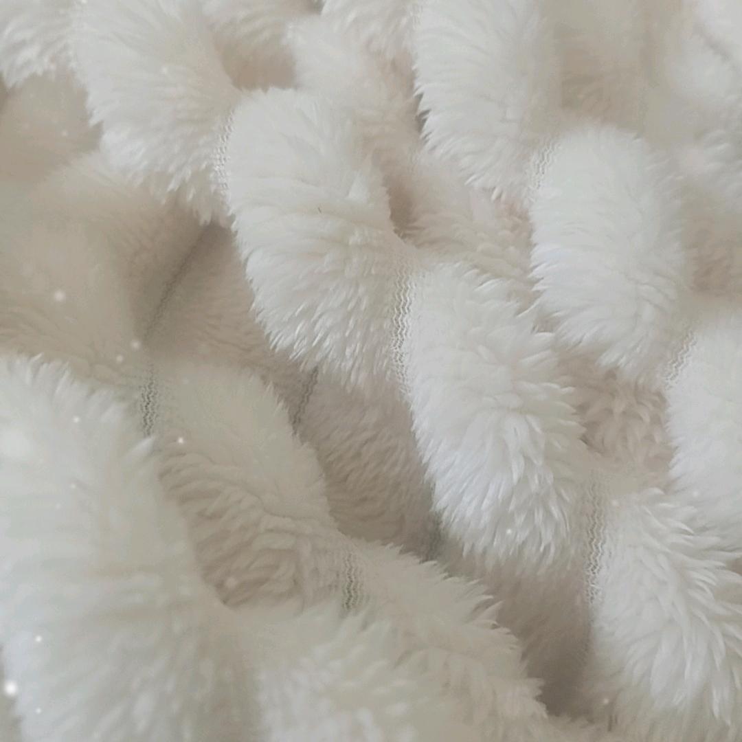 。，