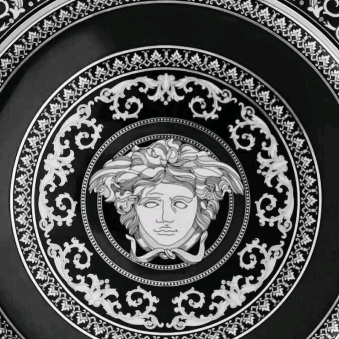 💞 爱笑男孩  💞