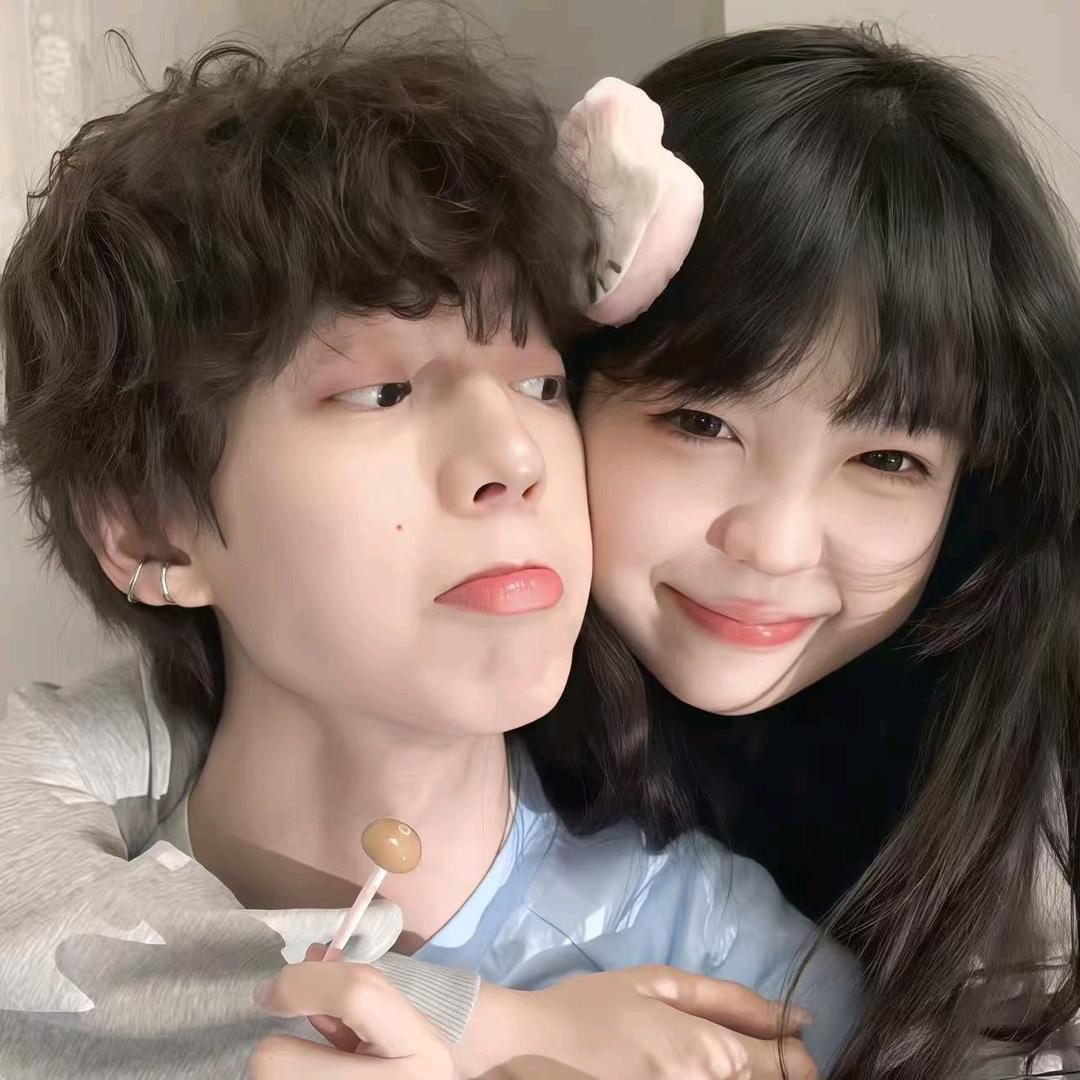 一只呆蛋挞 •͈⚇•͈