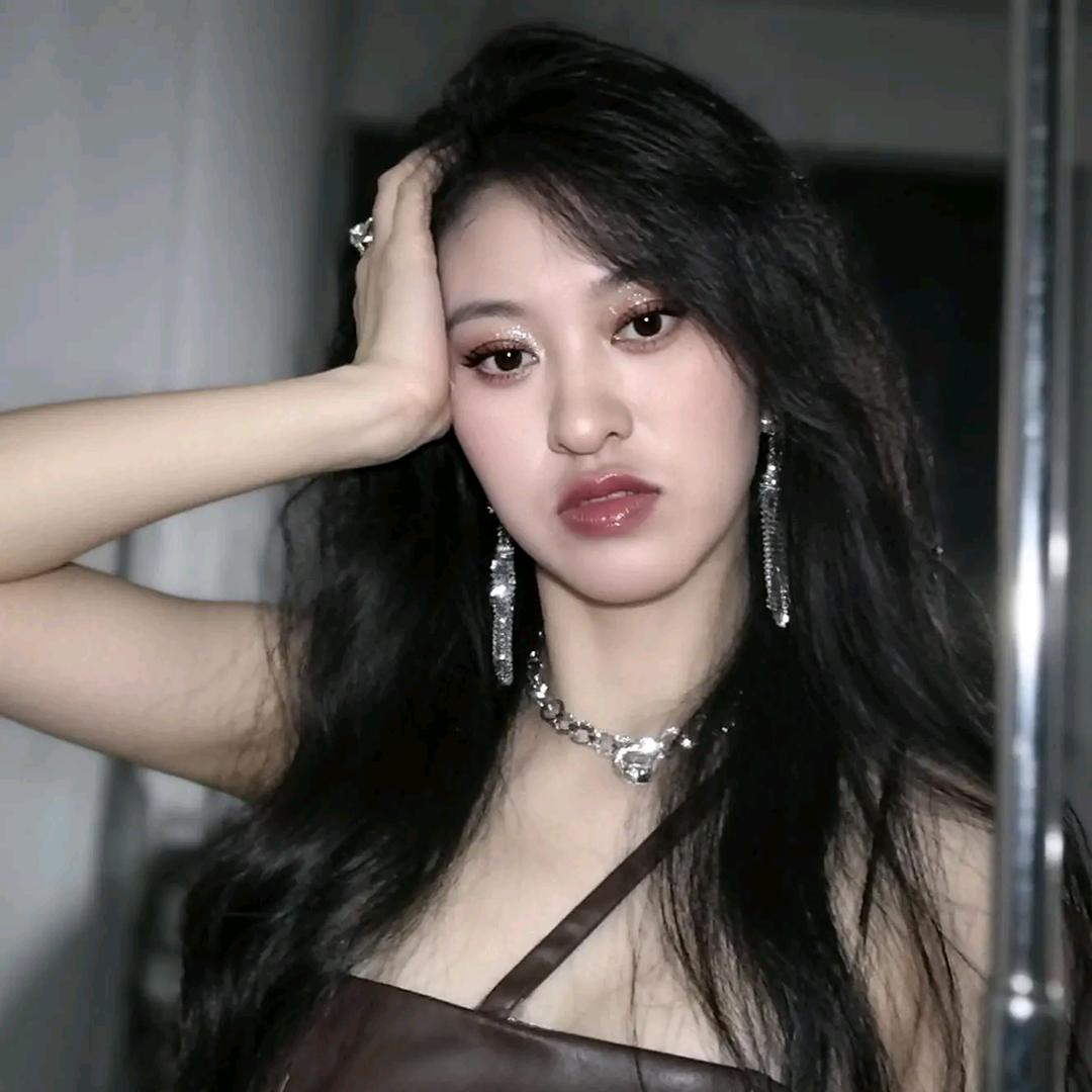 妍妍