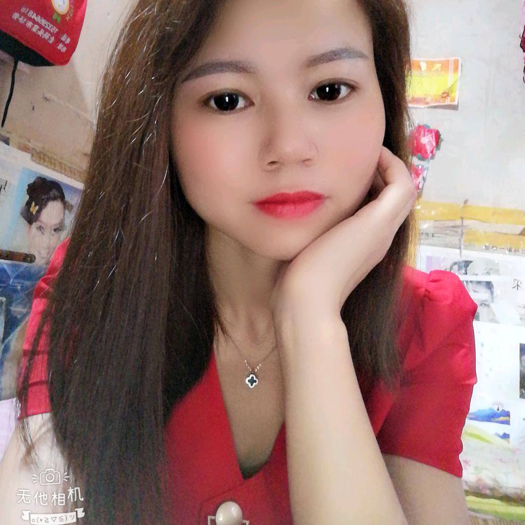 🍀莫琴琴🍀