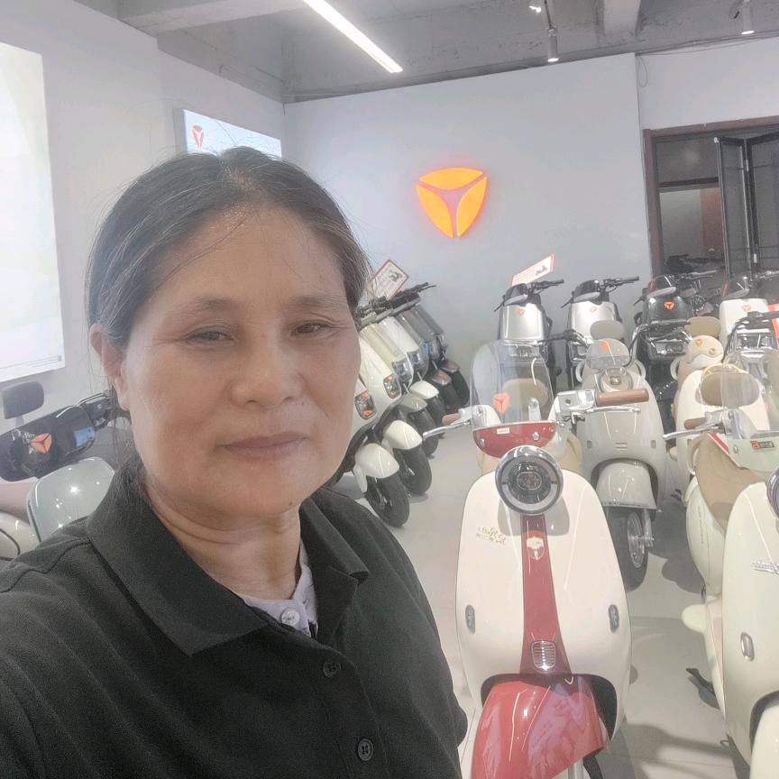 连云港雅迪董师傅车行