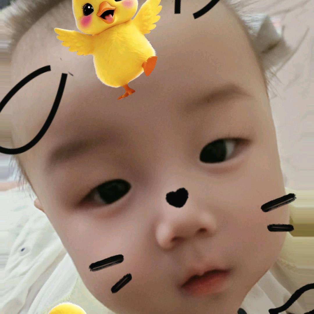 家有三女一儿婷，然，爱，轩