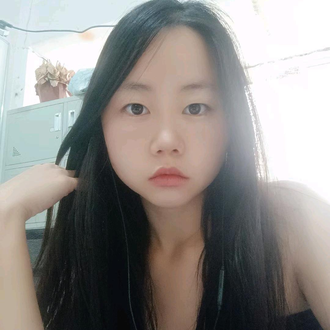 佘文君