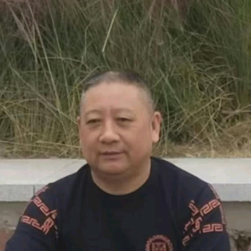 天空白云