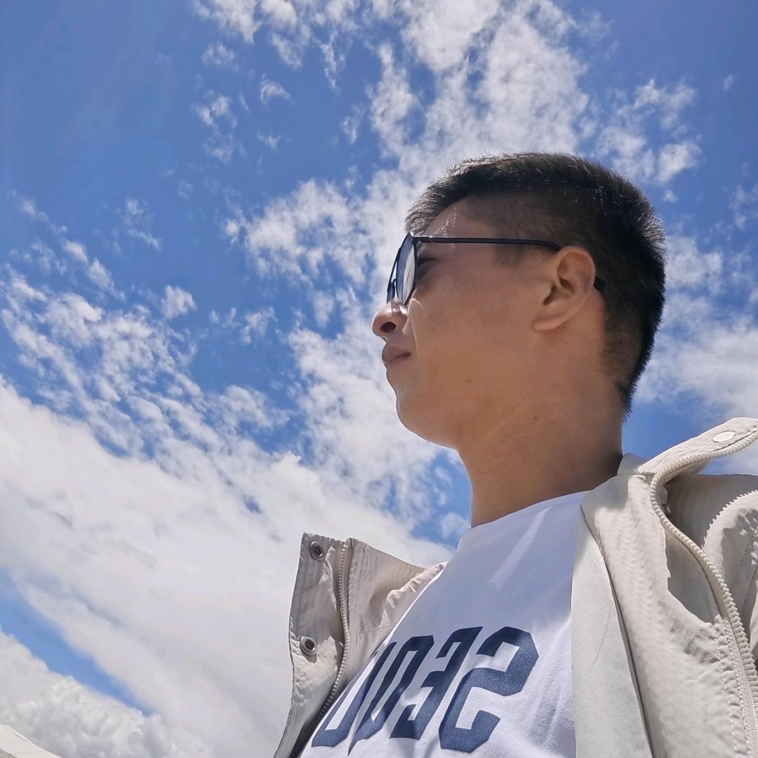 彬州咸运驾校小李子