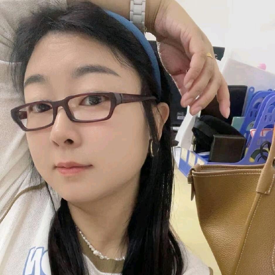 🐱安吉莉娜·朱球🐱