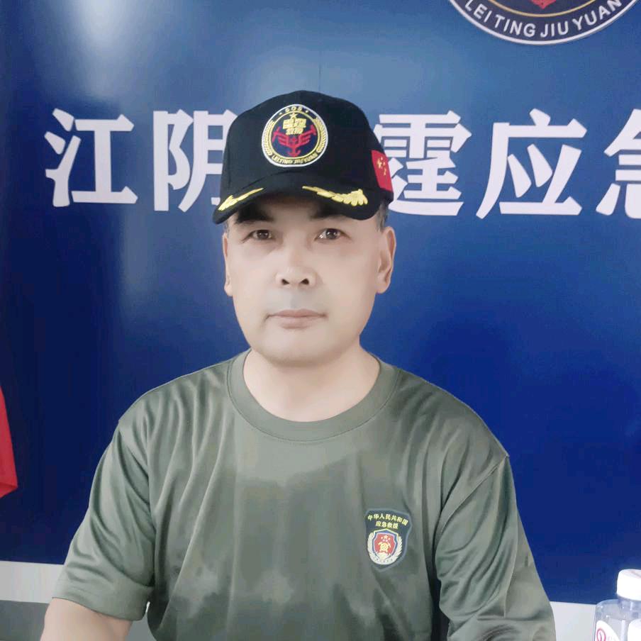 雷霆救援队–教官