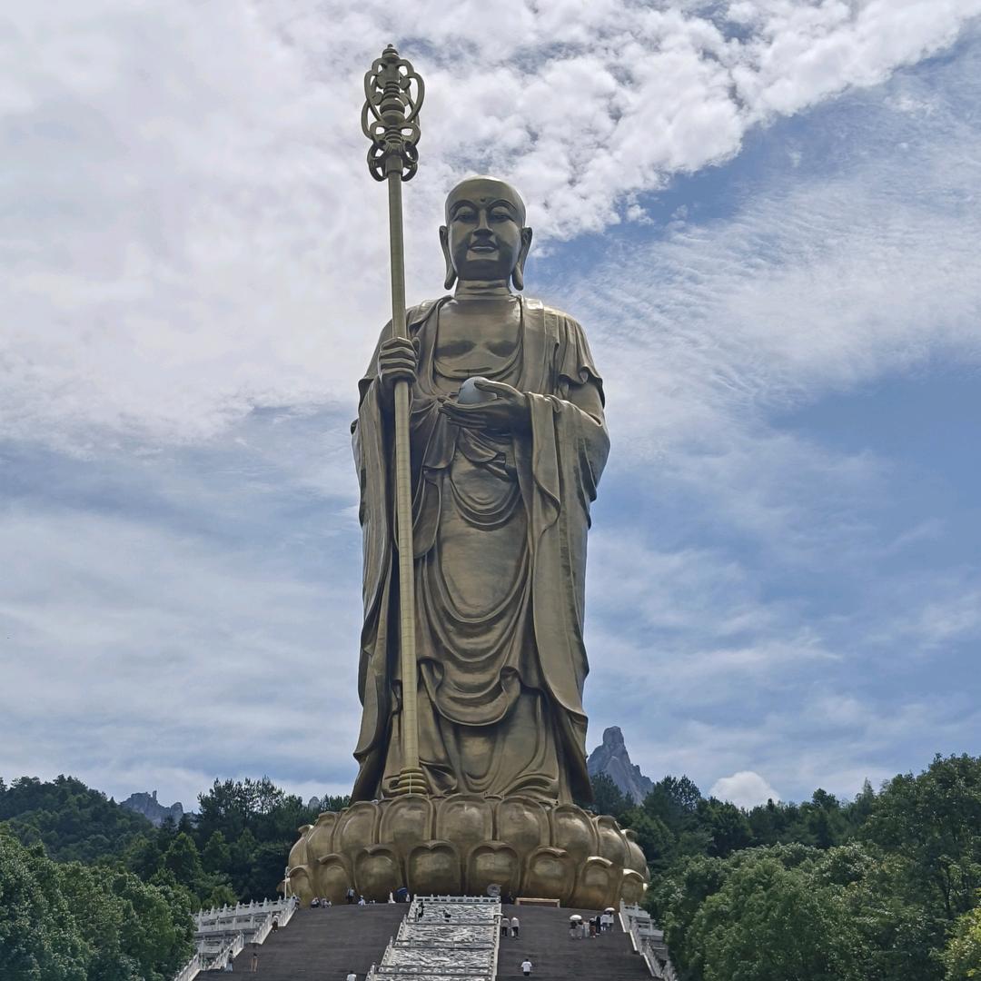 金梓  39 岁大龄 疯狂带娃