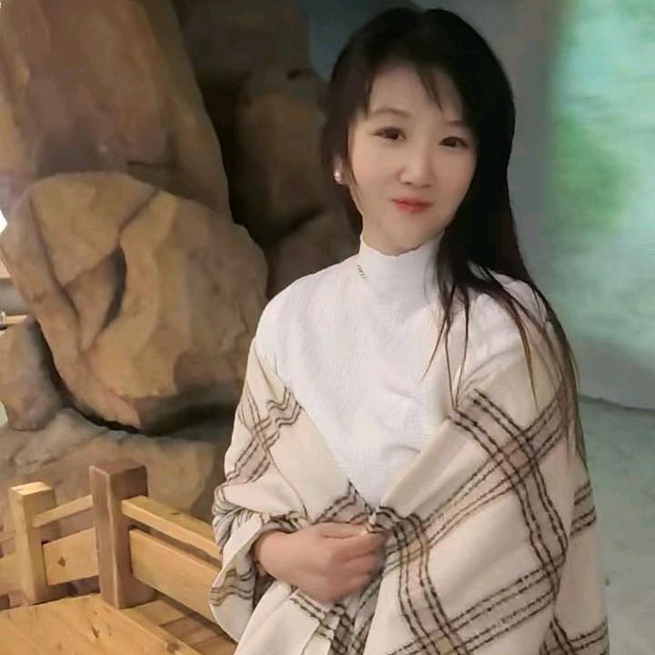 踏月～岭家乐菜馆