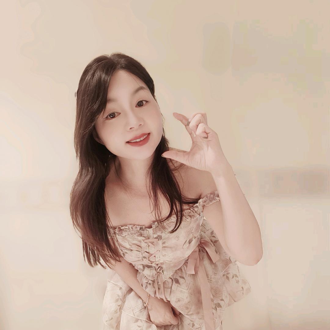 小喵喵🧡
