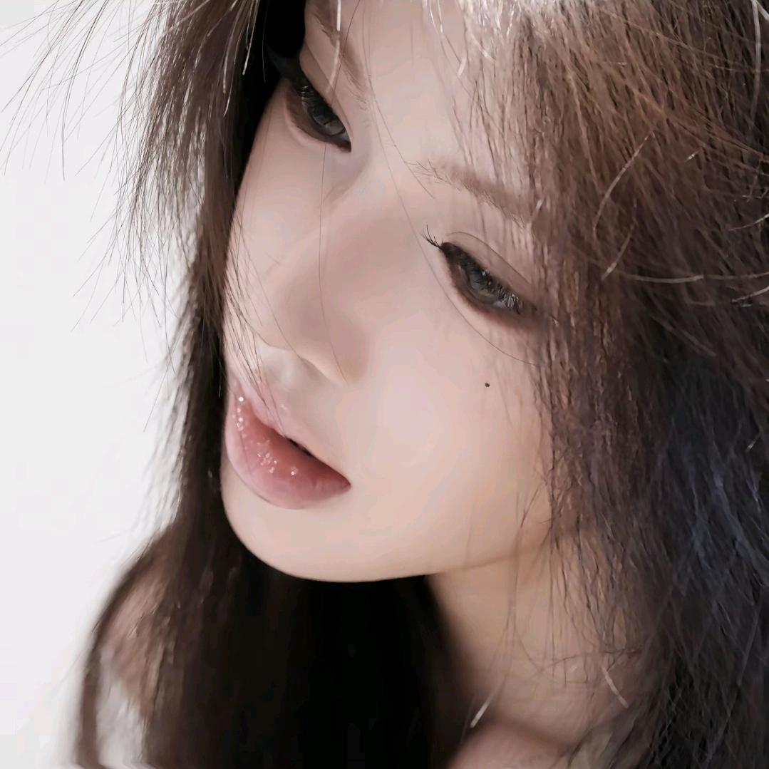 泪痕交加的烤肠