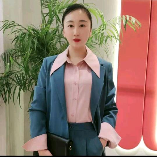 桃江衣尚时谷邦芭蒂娜小伟