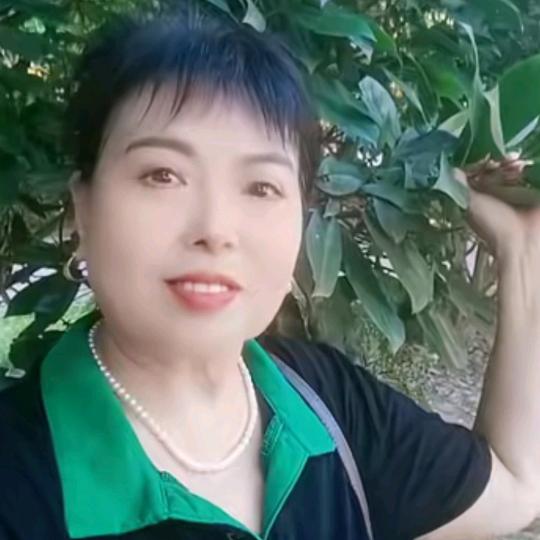 萧姐知足常乐