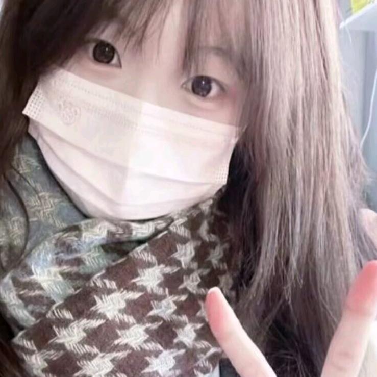 蕊蕊中铭吃香菜