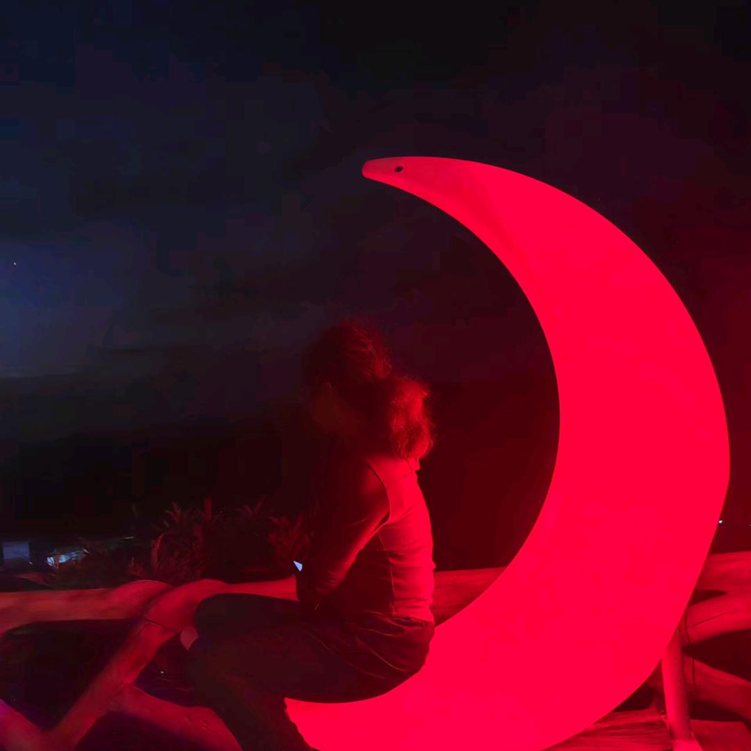 ,万两