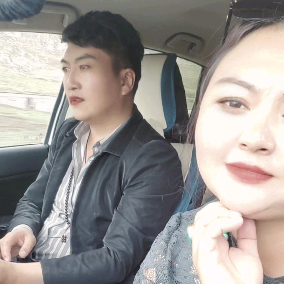 朋👨‍👩‍👦‍👦夫人🪷