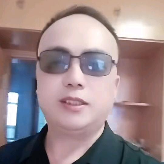 我姓夏却夏载不了你的爱